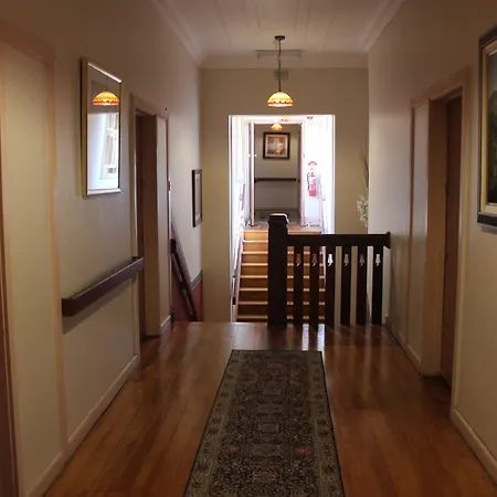 Burwood Bed And Breakfast-2