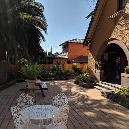 Burwood Bed And Breakfast-3